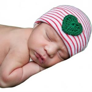 NEW ILYBEAN christmas heart nursery cap in red/white/green